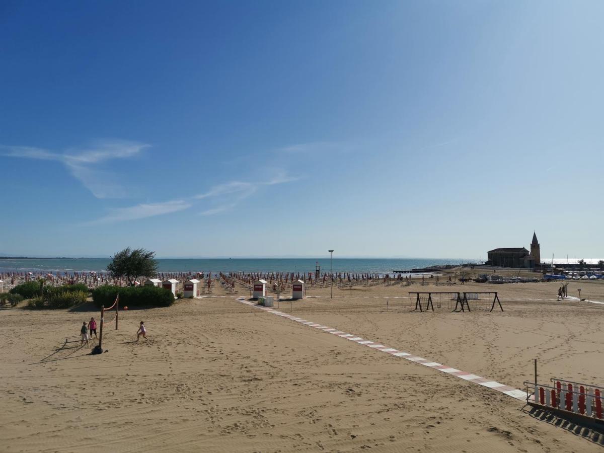Hotel Sara Caorle Exterior photo
